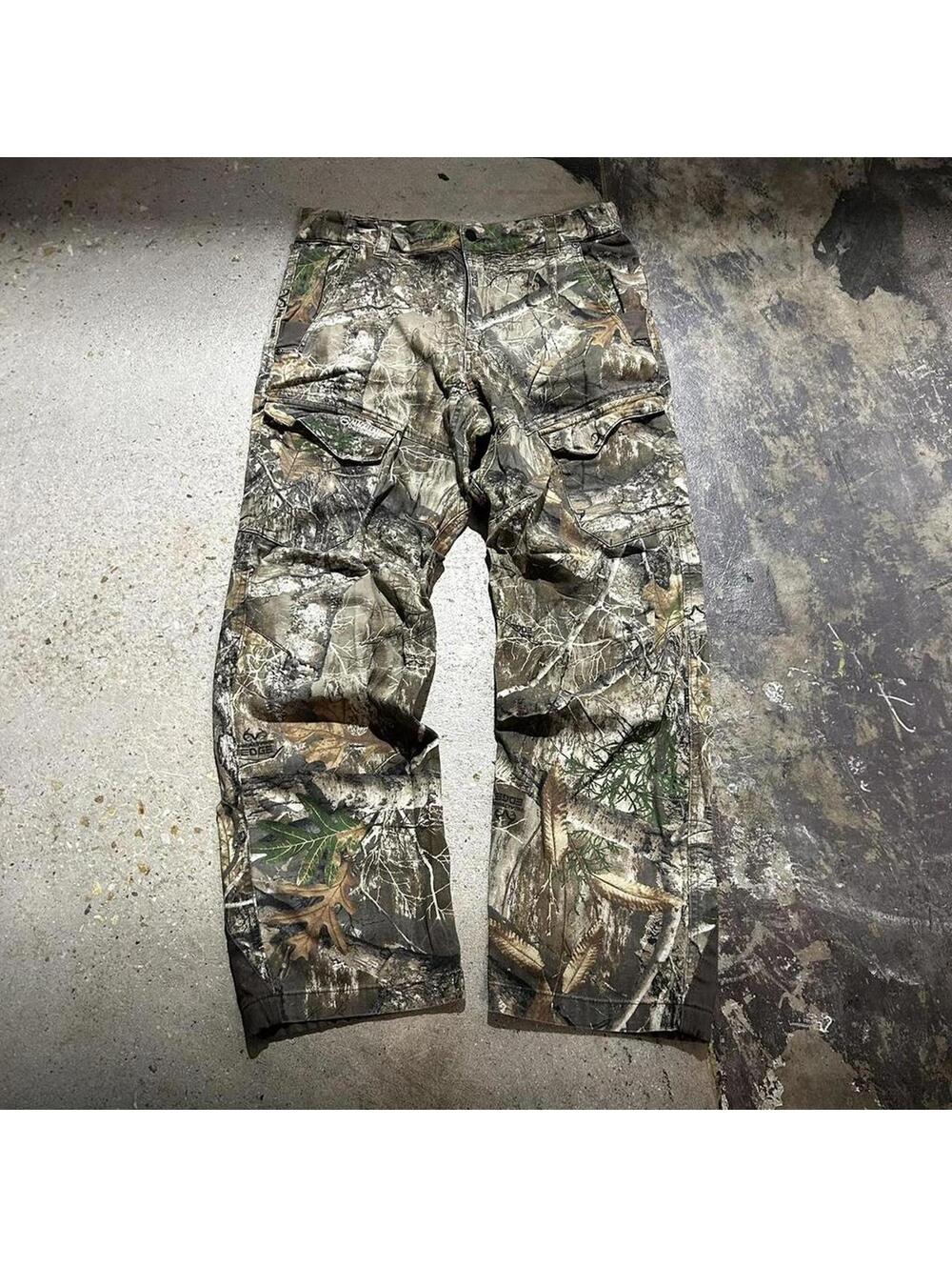 Vintage Y2K Magellan camo baggy pants